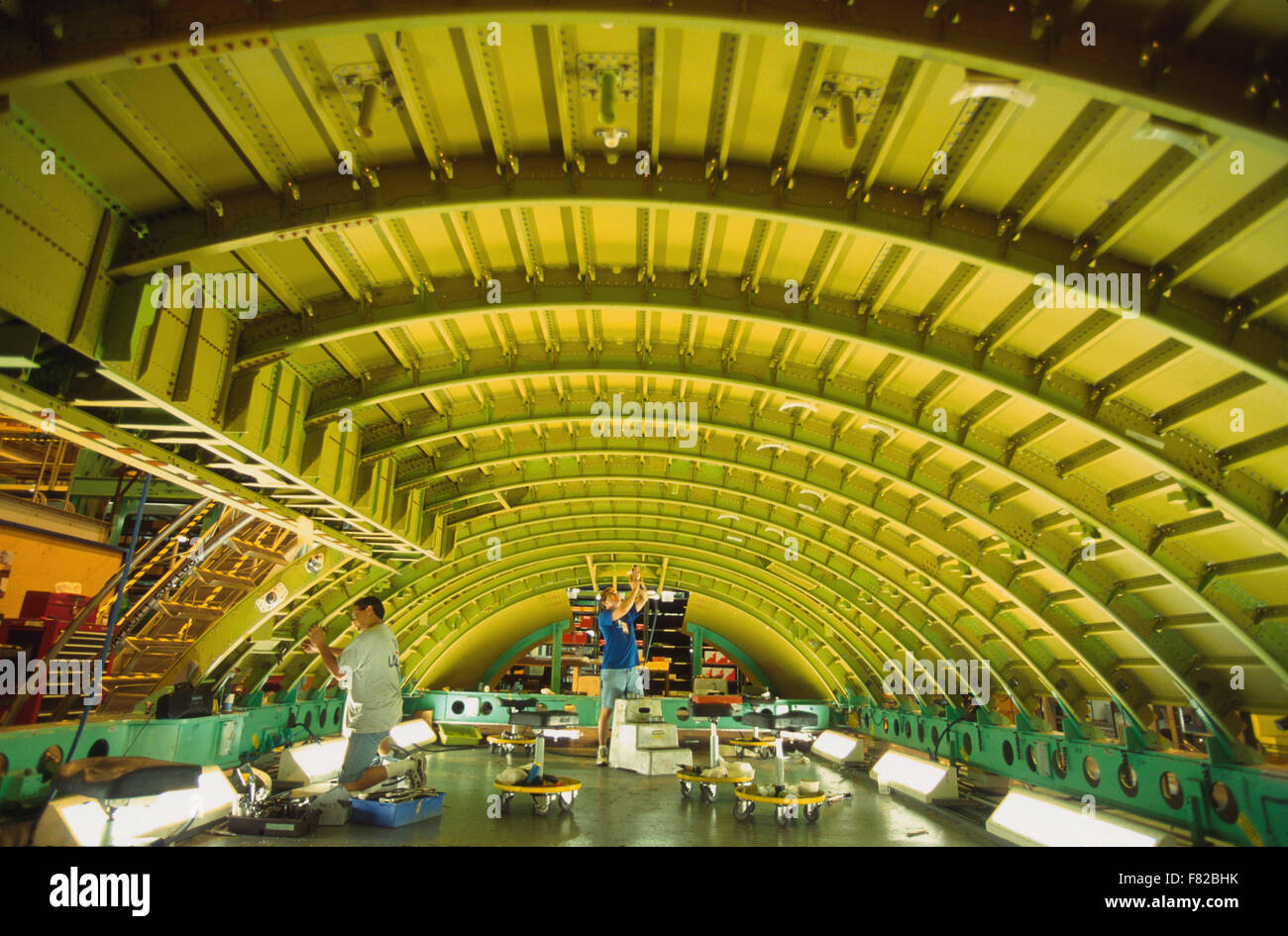 Costruzione di fusoliera del Boeing 737 linea di montaggio in corrispondenza della pianta di Boeing di Wichita, Kansas. - Modello rilasciato - Foto Stock