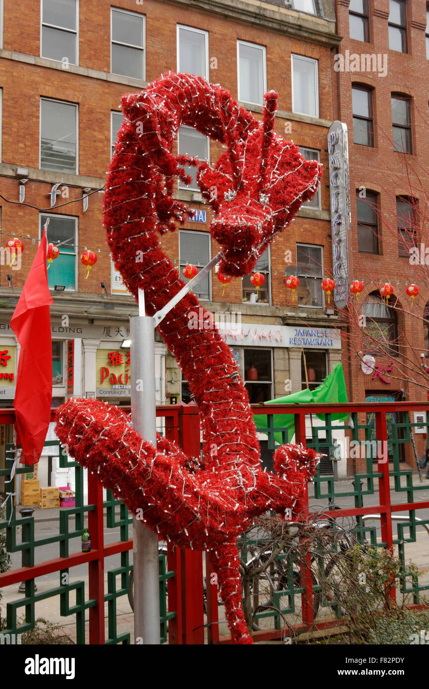 Cinese drago rosso in Manchester Foto Stock