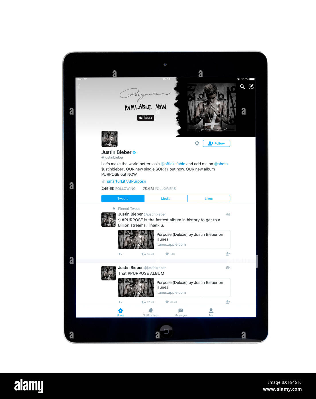 Justin Bieber's home pagina su Twitter app, visualizzato su un iPad aria Foto Stock