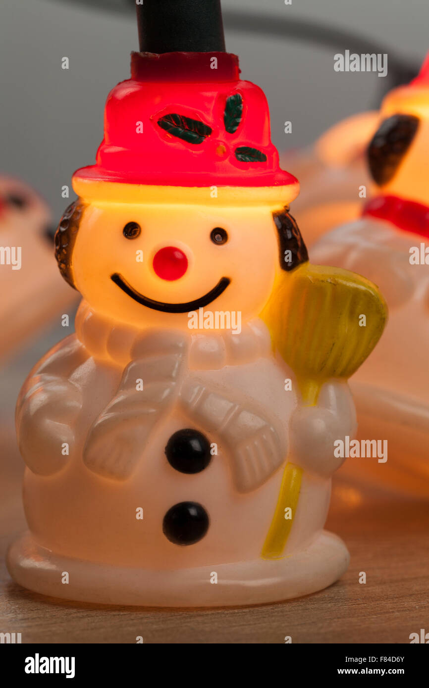 Uomo di neve delle lampadine, decorazione di Natale Foto Stock