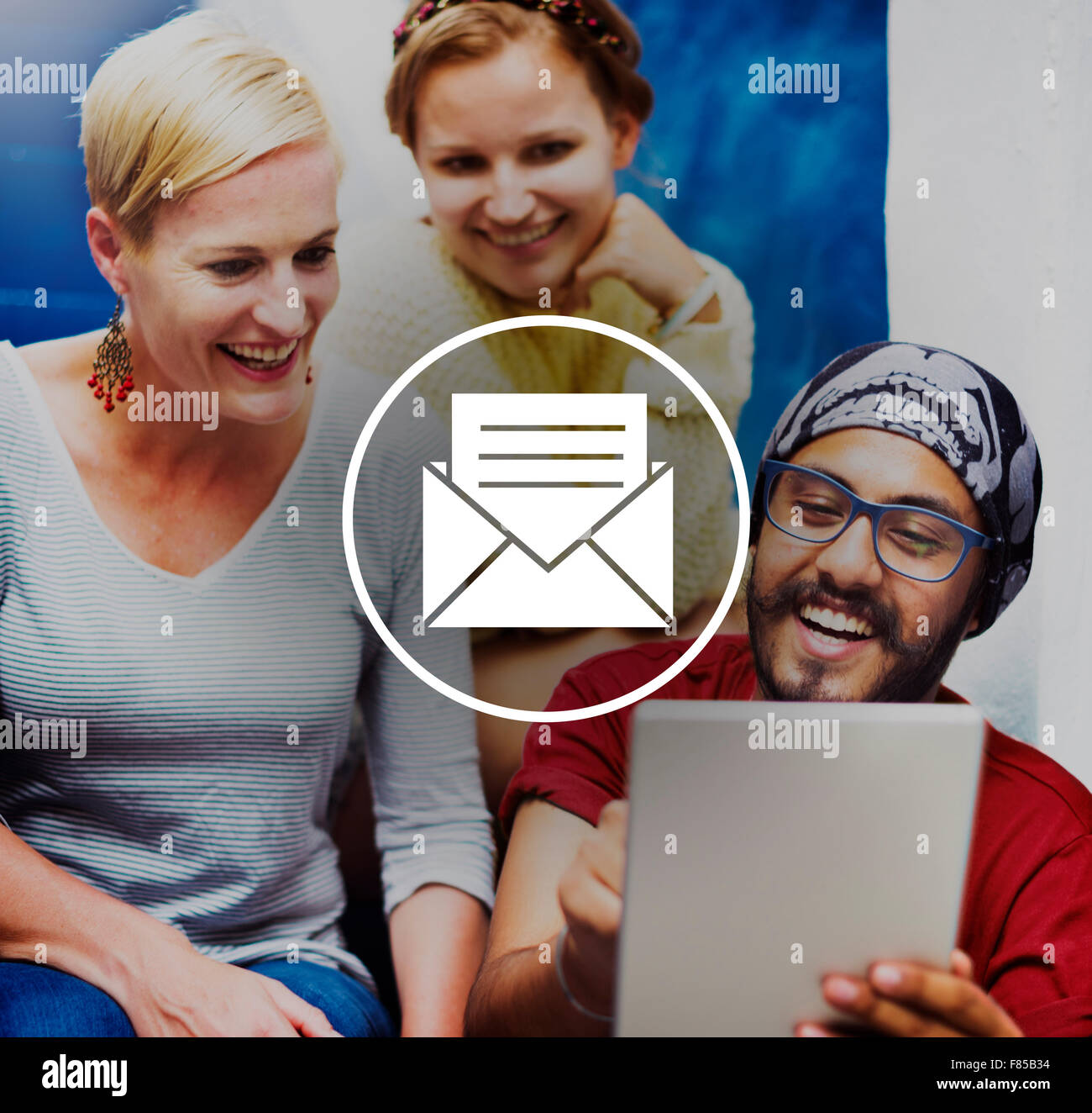 Messaggio di posta elettronica icona lettera di comunicazione Concept Foto Stock