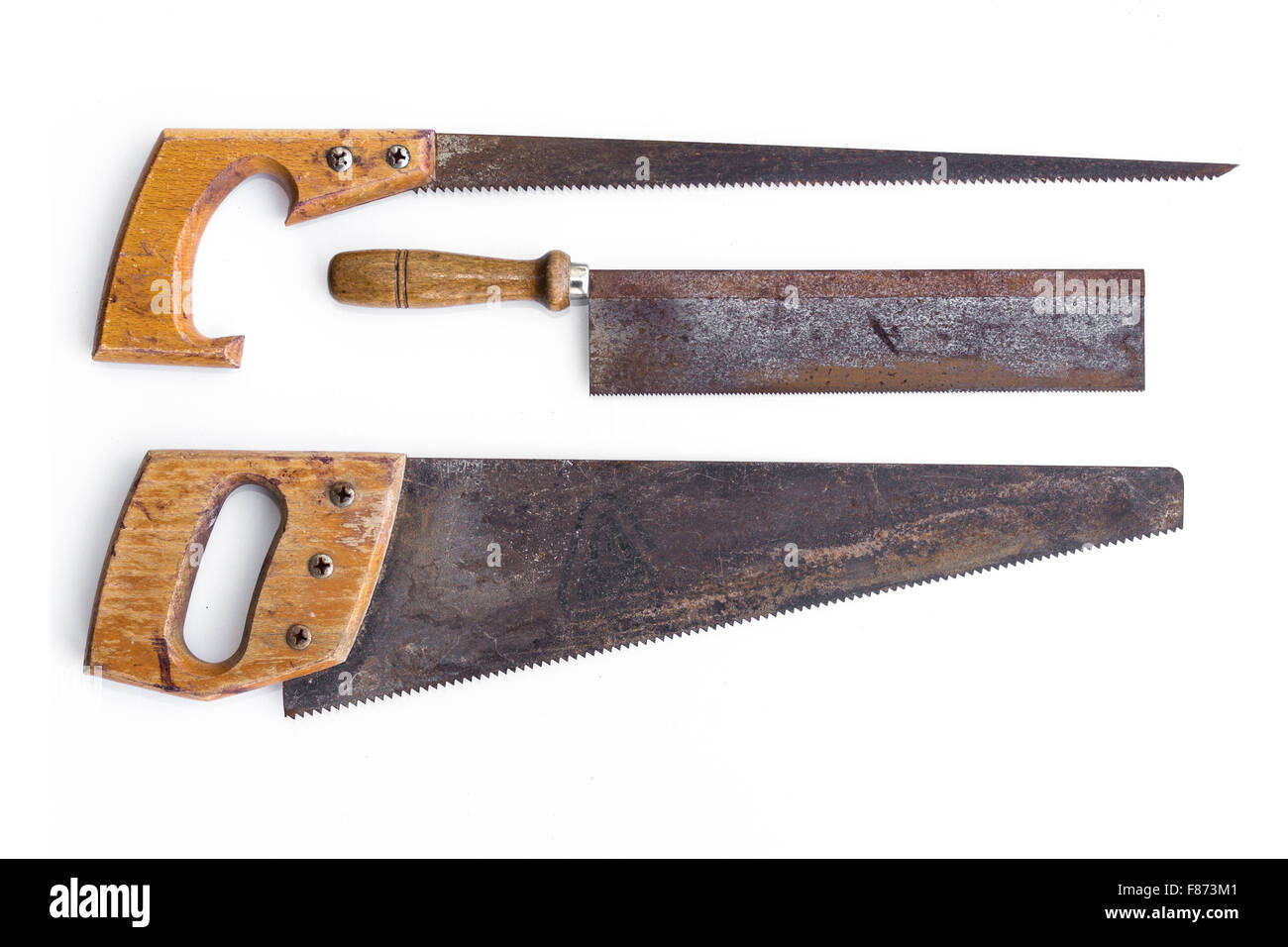 Visto / old handsaws isolato - strumenti vintage Foto Stock