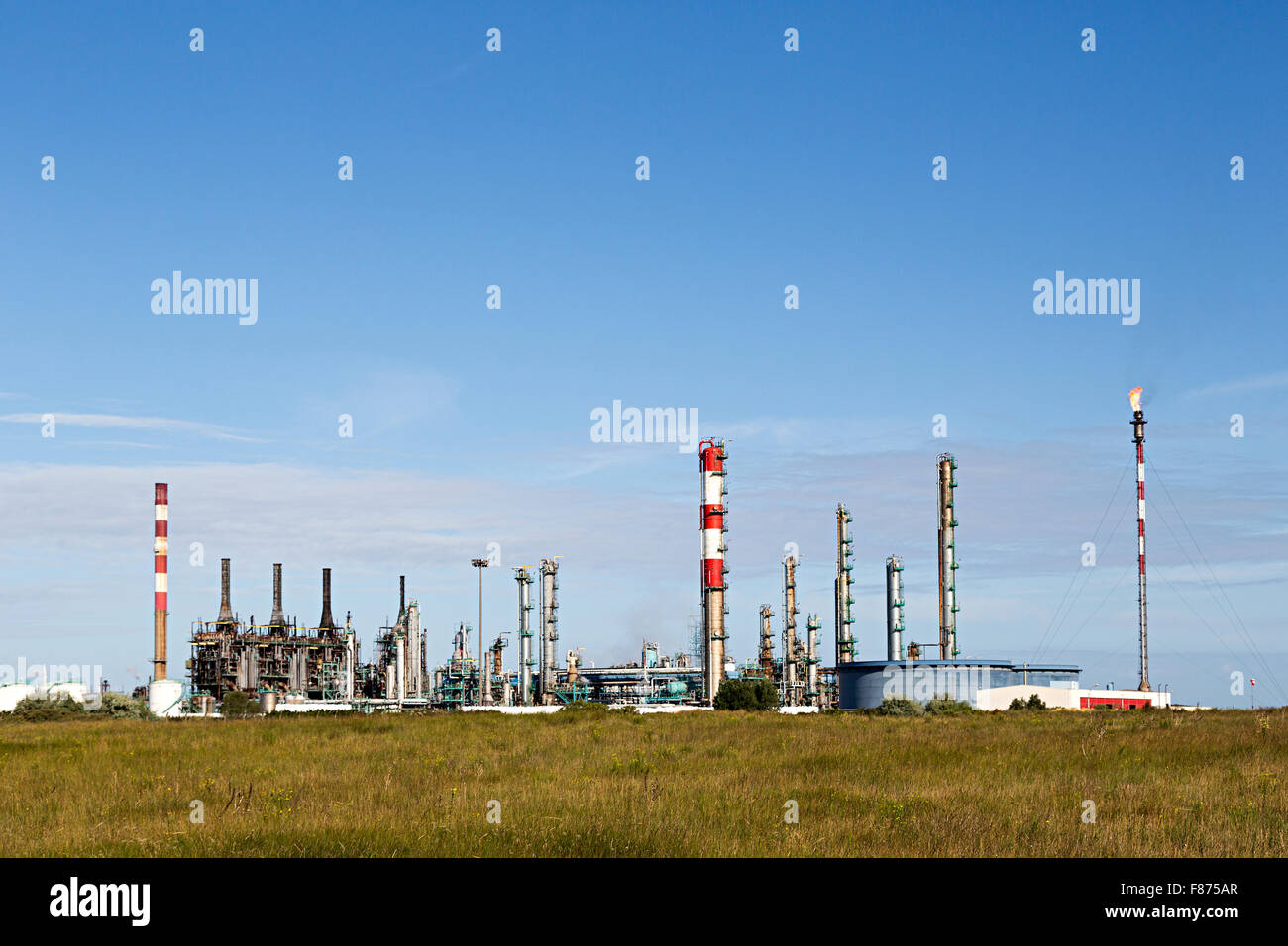 Combustione a fiamma libera dei gas non utilizzabili a complessi industriali, Dunkerque Foto Stock