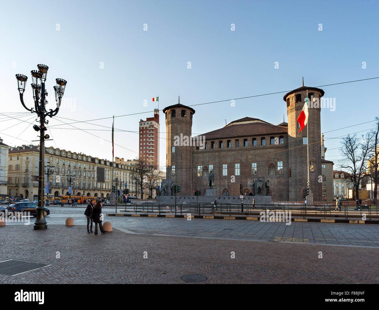 L'Italia, Piemonte, Torino, piazza Castello. Il Palazzo Madama, residenza delle regine di Casa Savoia Foto Stock