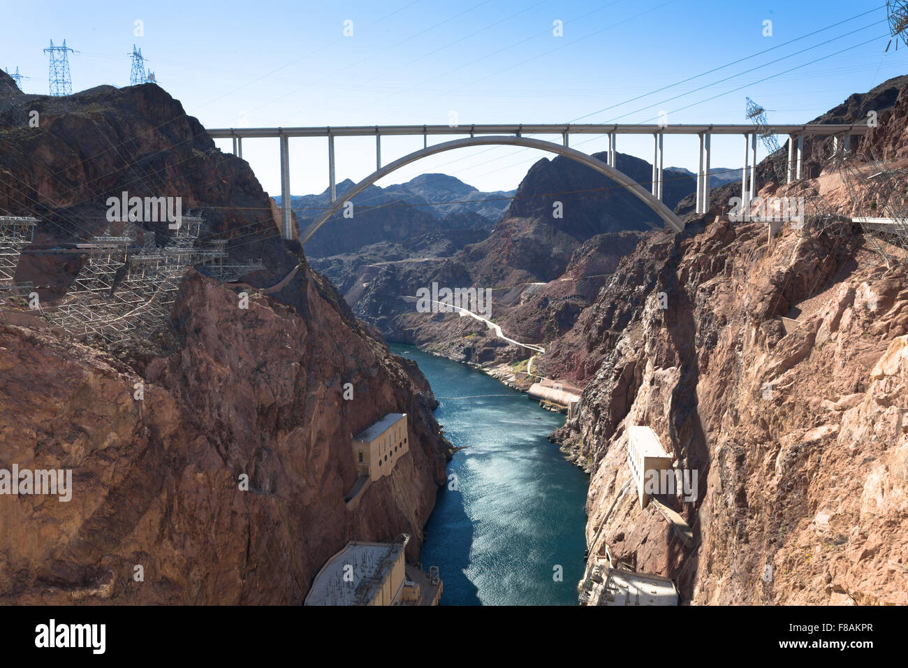 La diga di Hoover Mike O'Callaghan-Pat Tillman Memorial Bridge e il Fiume Colorado - Clark County, NV Foto Stock