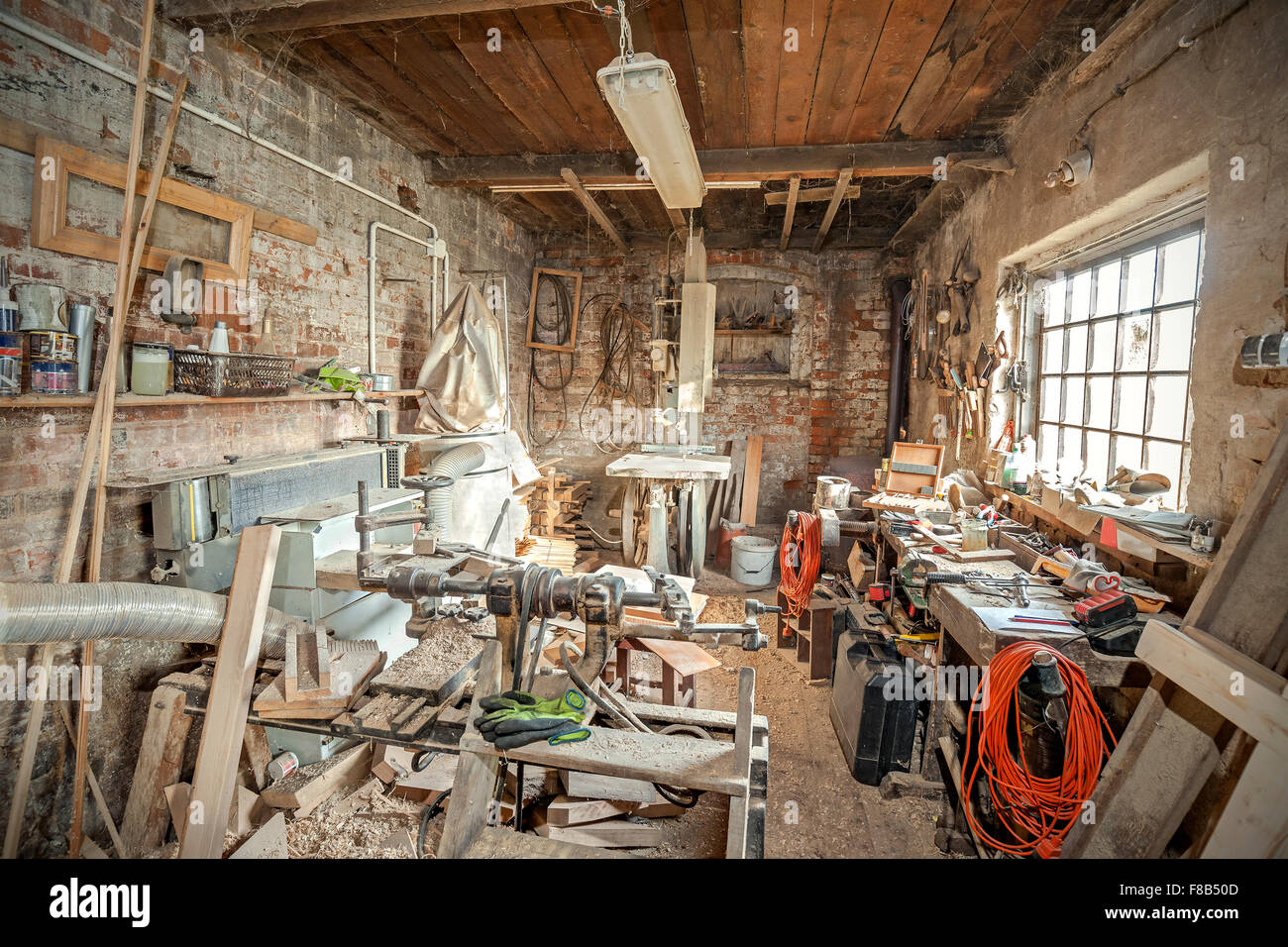 Tradizionale Antica Falegnameria Officina interna. Foto Stock