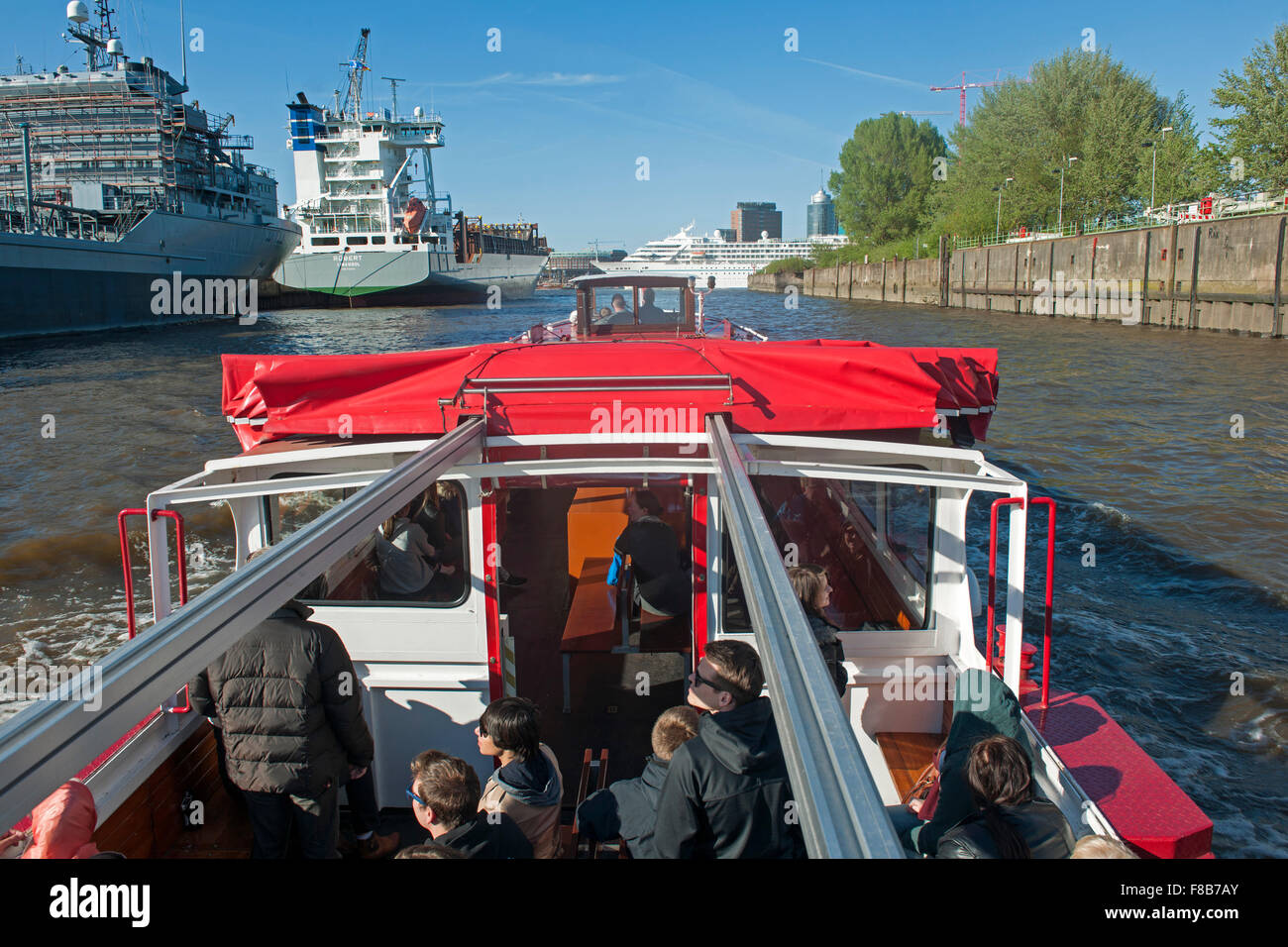 Deutschland, Amburgo, Hamburger Hafen, Hafenrundfahrtsboot Foto Stock