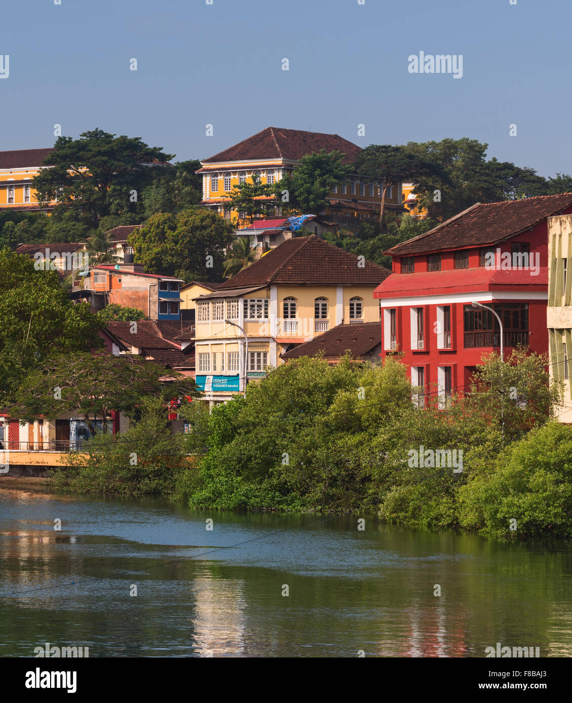 Vista sulla città di Fontainhas Altinho e. Panjim Goa in India Foto Stock