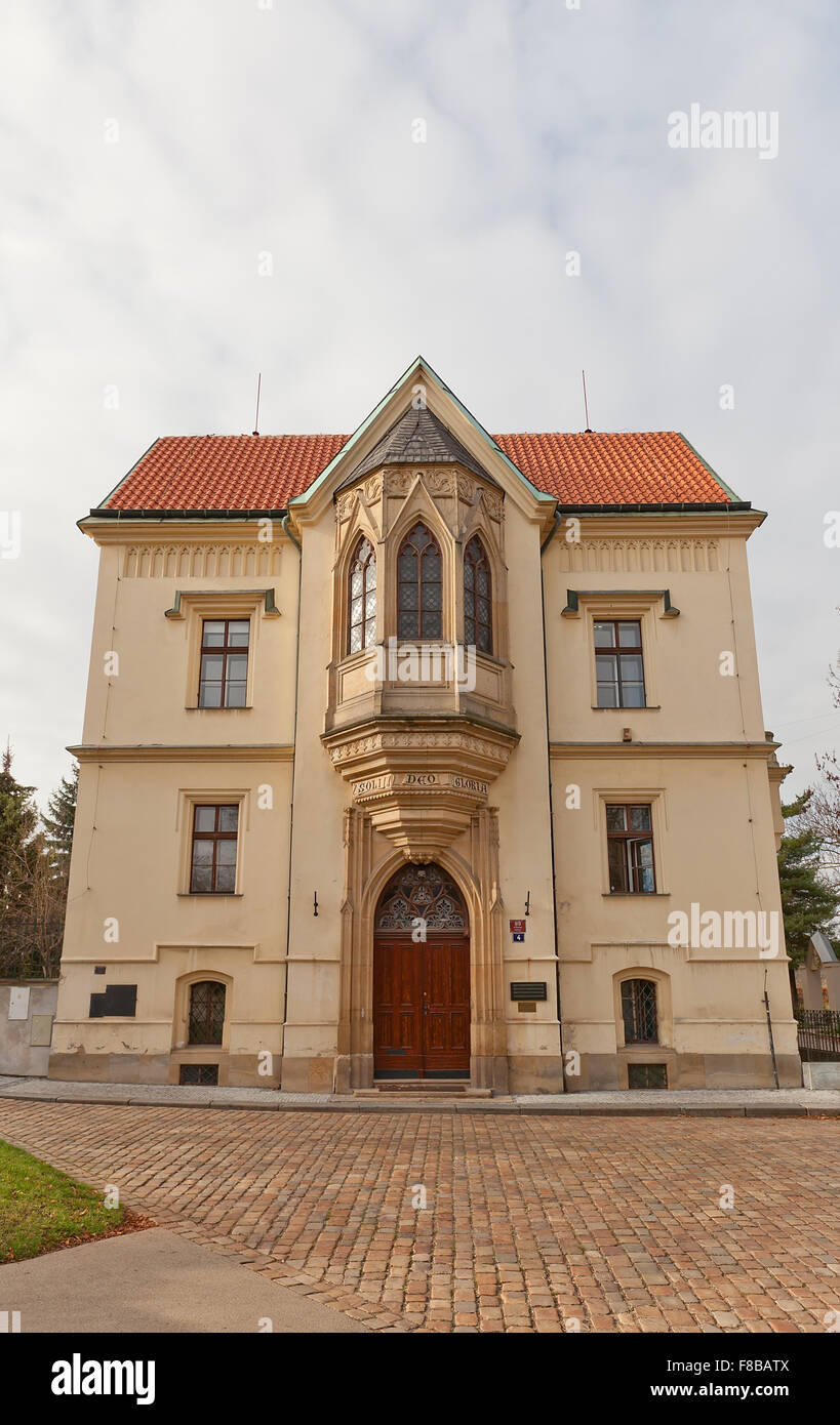 Nuovo Preposito Residence di Karlov University sulla motivazione della fortezza di Vysehrad di Praga (Sito UNESCO) Foto Stock