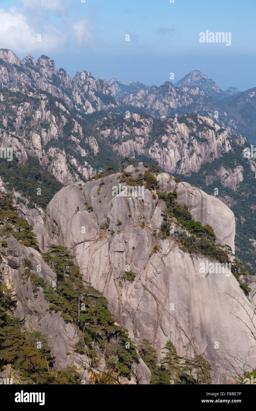 Montagne di giallo (Huangshan) provincia di Anhui Cina LA008644 Foto Stock