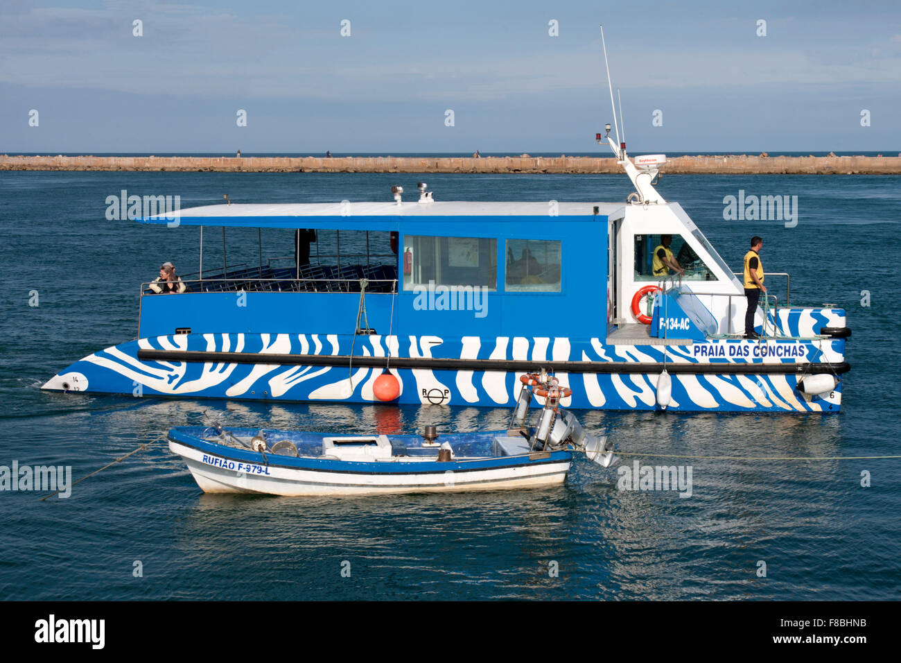 Natura guidate tour in barca, Ria Formosa, Faro, Portogallo. Foto Stock