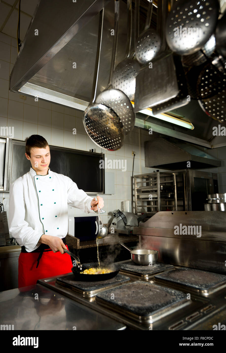 Il ristorante dello chef mantiene gli alimenti per gli ospiti dell'hotel Foto Stock
