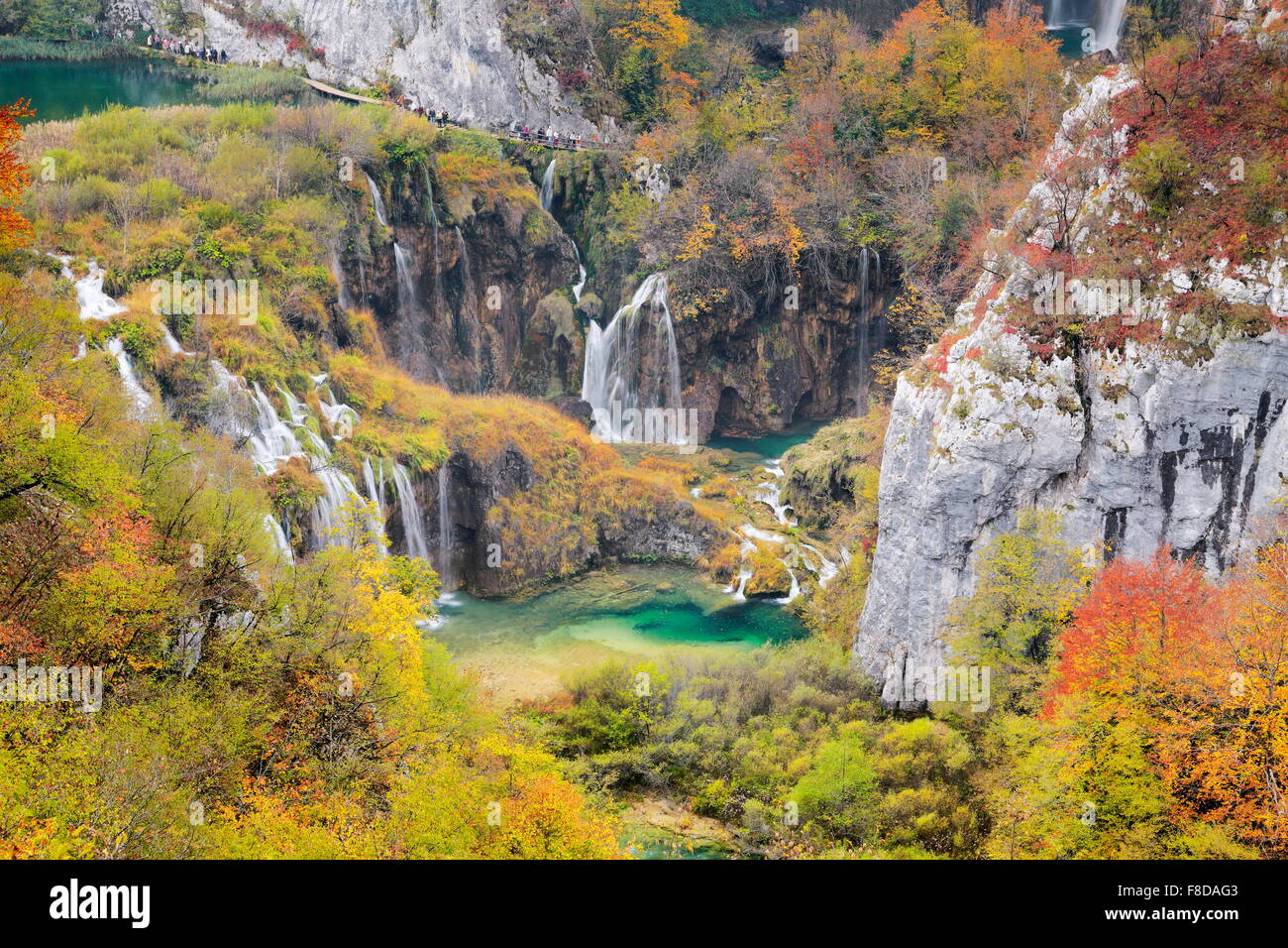 Il Parco Nazionale dei Laghi di Plitvice in autunno, Croazia, Europa Foto Stock