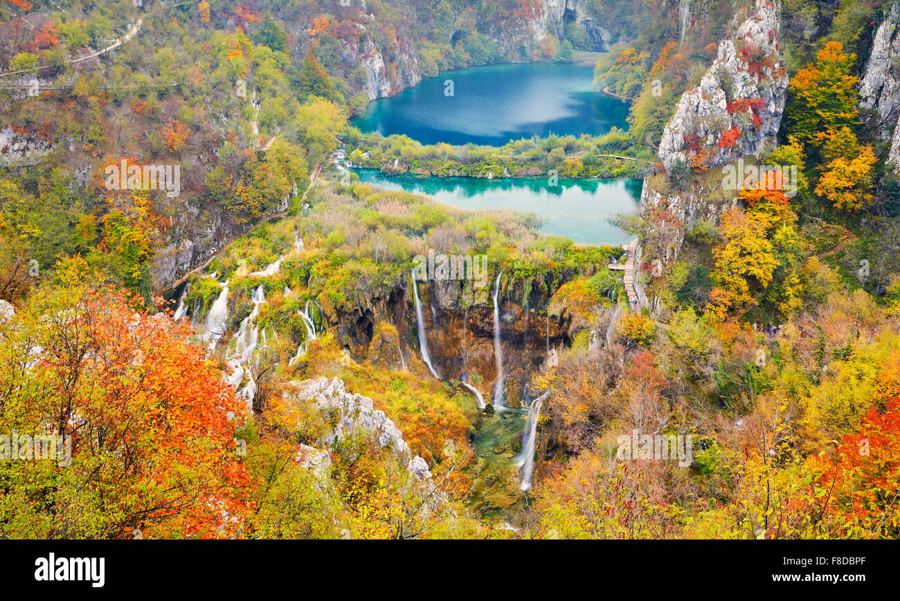 Il Parco Nazionale dei Laghi di Plitvice, paesaggio autunnale, Plitvice, Croazia, UNESCO Foto Stock