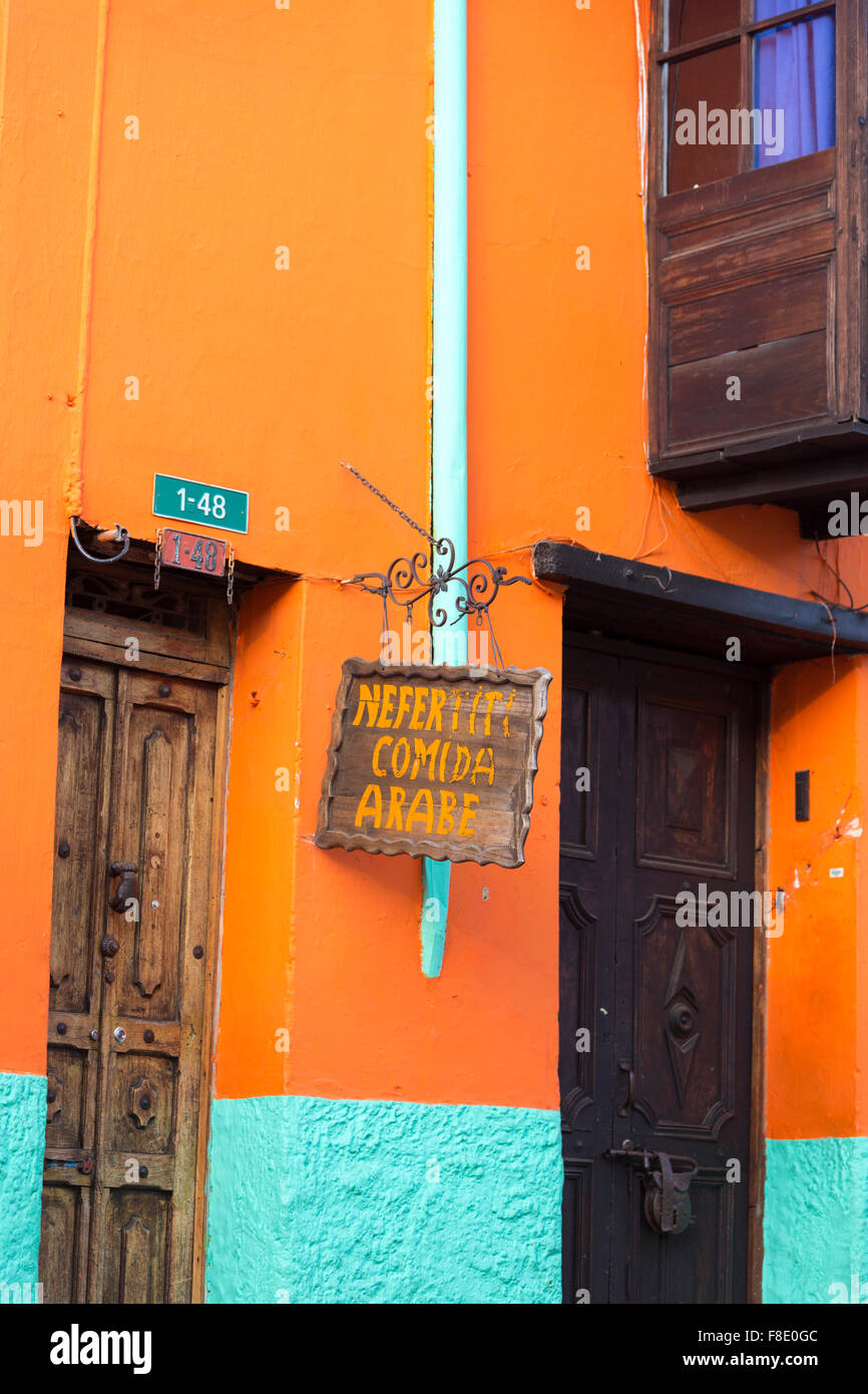 Tramonto e architettura coloniale a Bogotà, Colombia Foto Stock