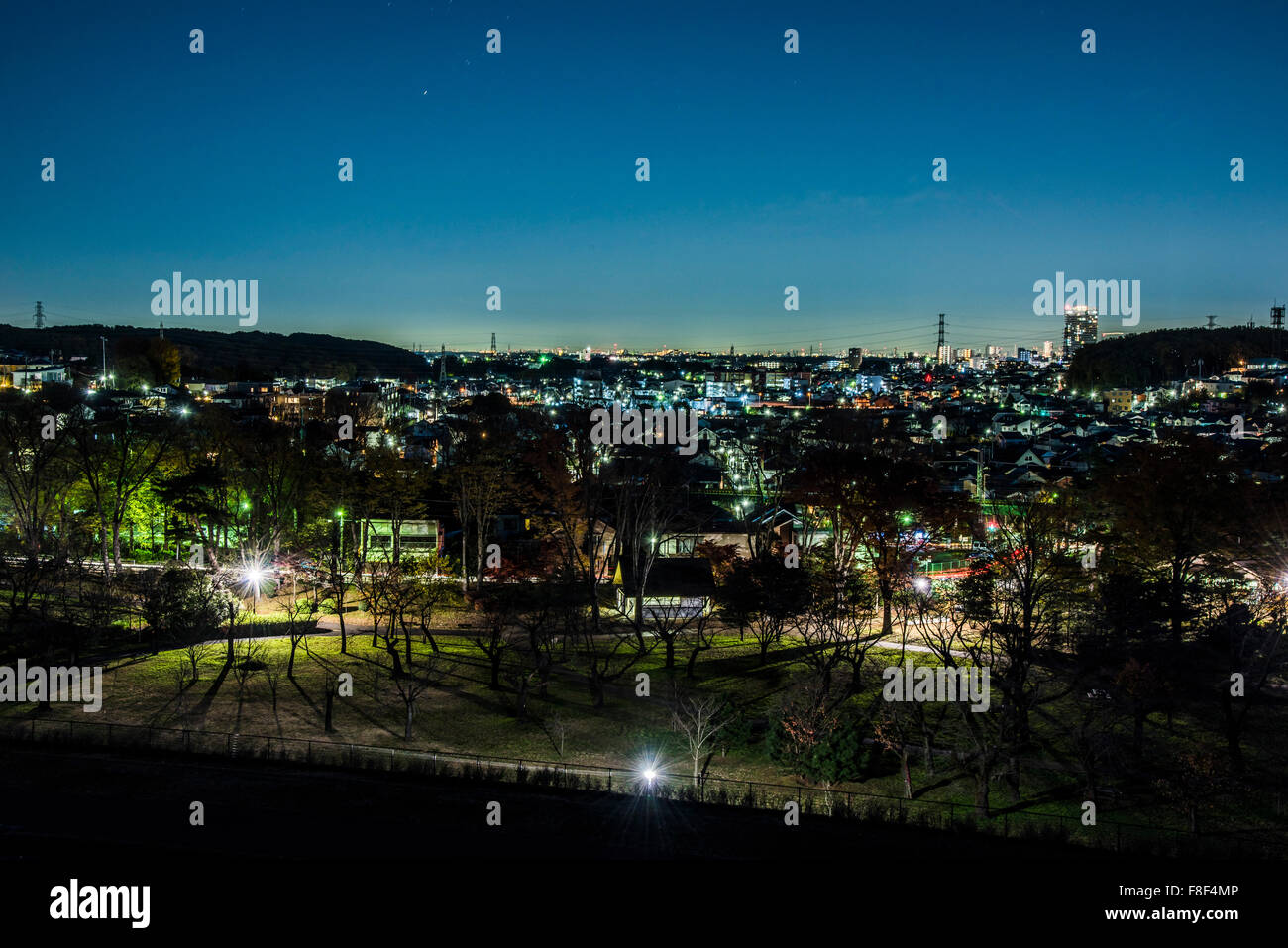 Vista generale della città Higashiyamato, dal serbatoio Murayama,Higashiyamato città,Tokyo Giappone Foto Stock