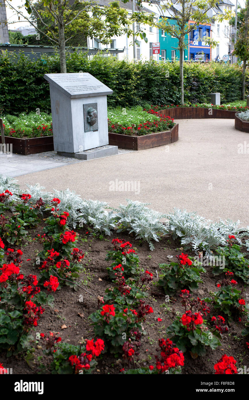 La città di Galway, Eyre Square JFK Memorial statua Foto Stock