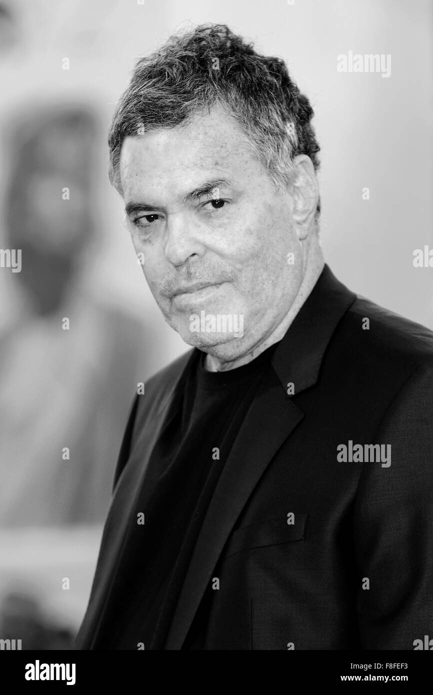 Venezia, Italia - 7 settembre: Direttore Amos Gitai assiste la premiere del 'Rabin, l'ultimo giorno' durante la 72a Venezia Film Festi Foto Stock