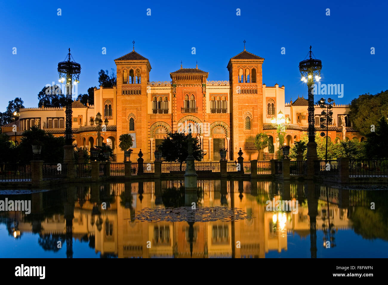 Mostra del museo di belle arti di siviglia immagini e fotografie stock