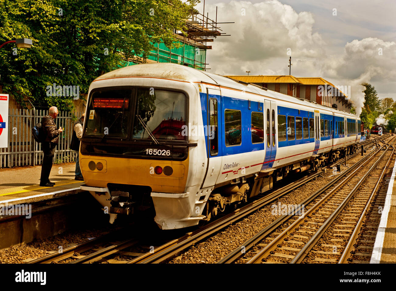 Treni passeggeri presso Amersham nel Buckinghamshire Foto Stock
