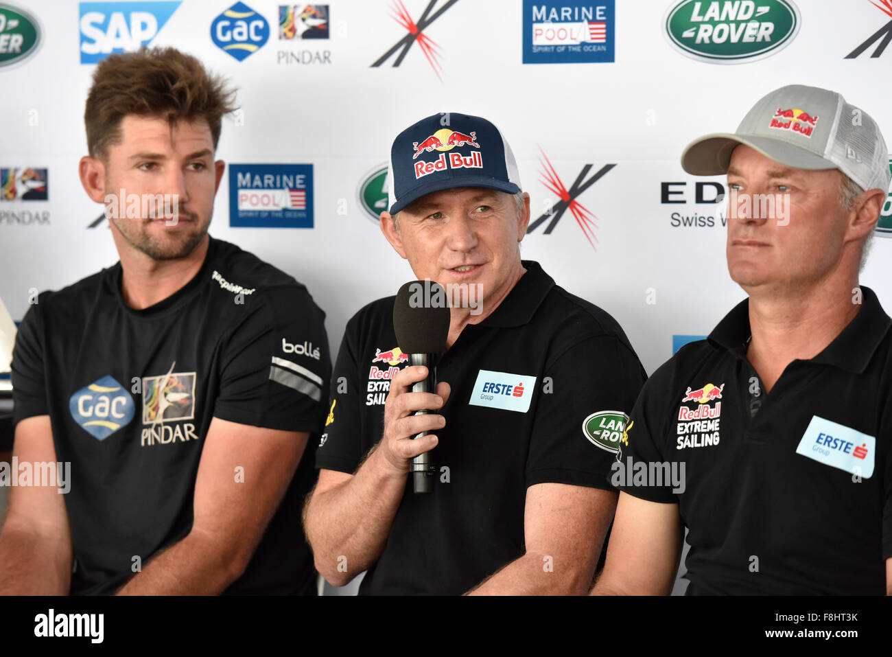 Sydney, Australia. Decimo Dec, 2015. 2015 Extreme serie di vela. Skippers conferenza stampa. Red Bull Sailing Team (AUT) skipper Roman Hagara (AUT). Credito: Azione Sport Plus/Alamy Live News Foto Stock