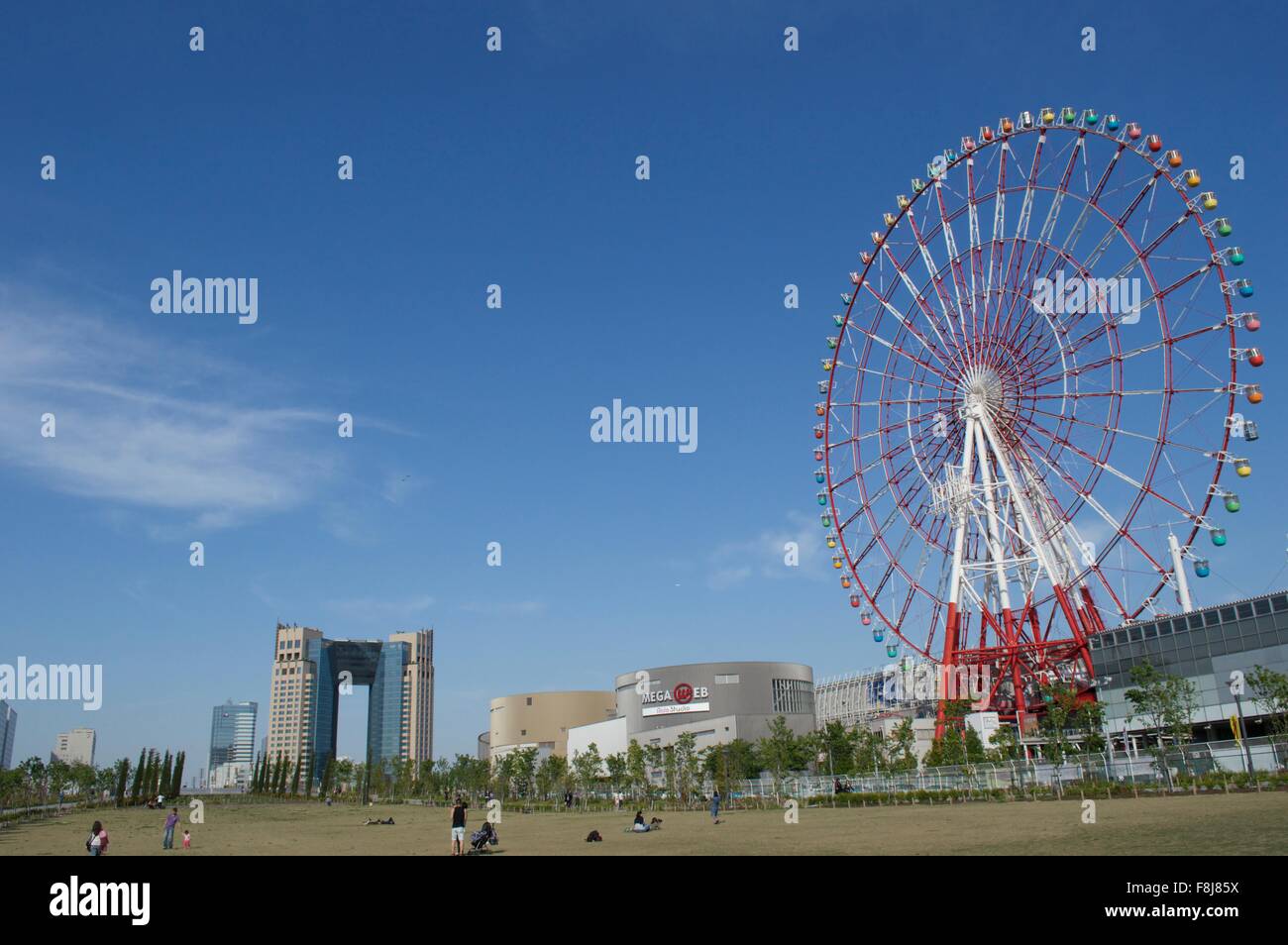 Una ruota gigante per cavalcare a Tokyo Foto Stock