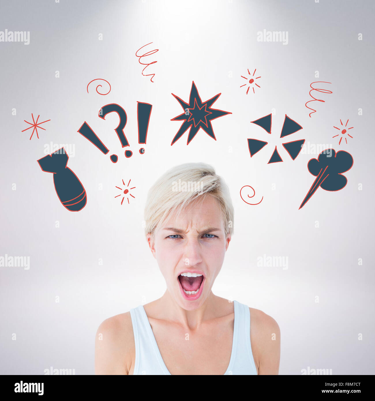 Immagine composita di angry donna bionda urlando Foto Stock