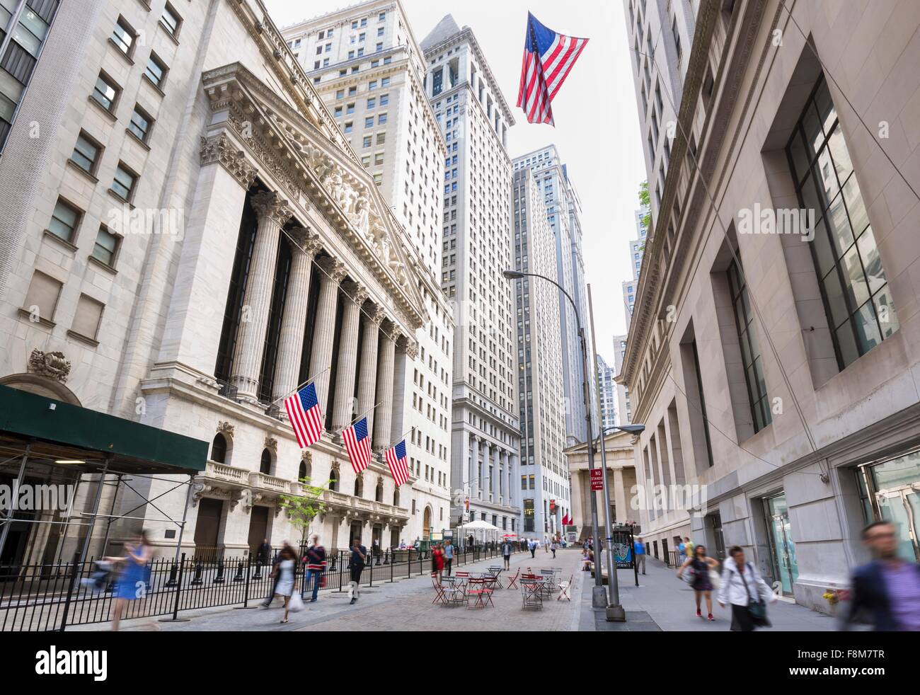 New York Stock Exchange e bandierine americane, New York, Stati Uniti d'America Foto Stock