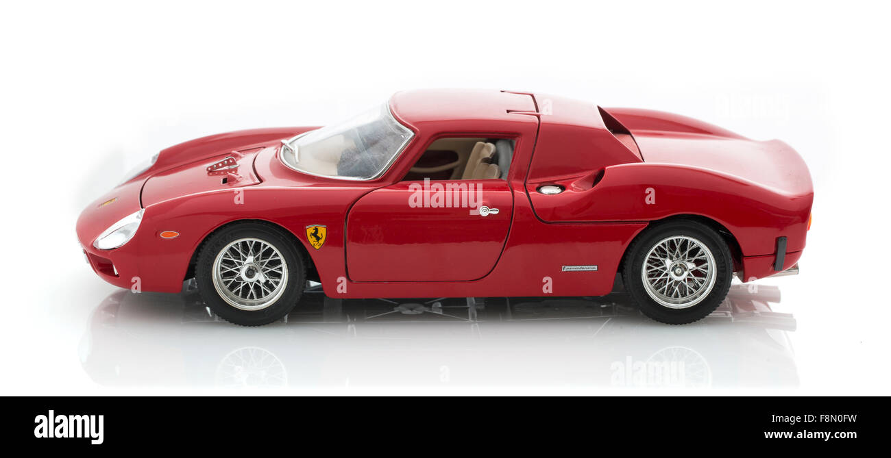 Ferrari 250 Le-Mans su sfondo bianco Foto Stock