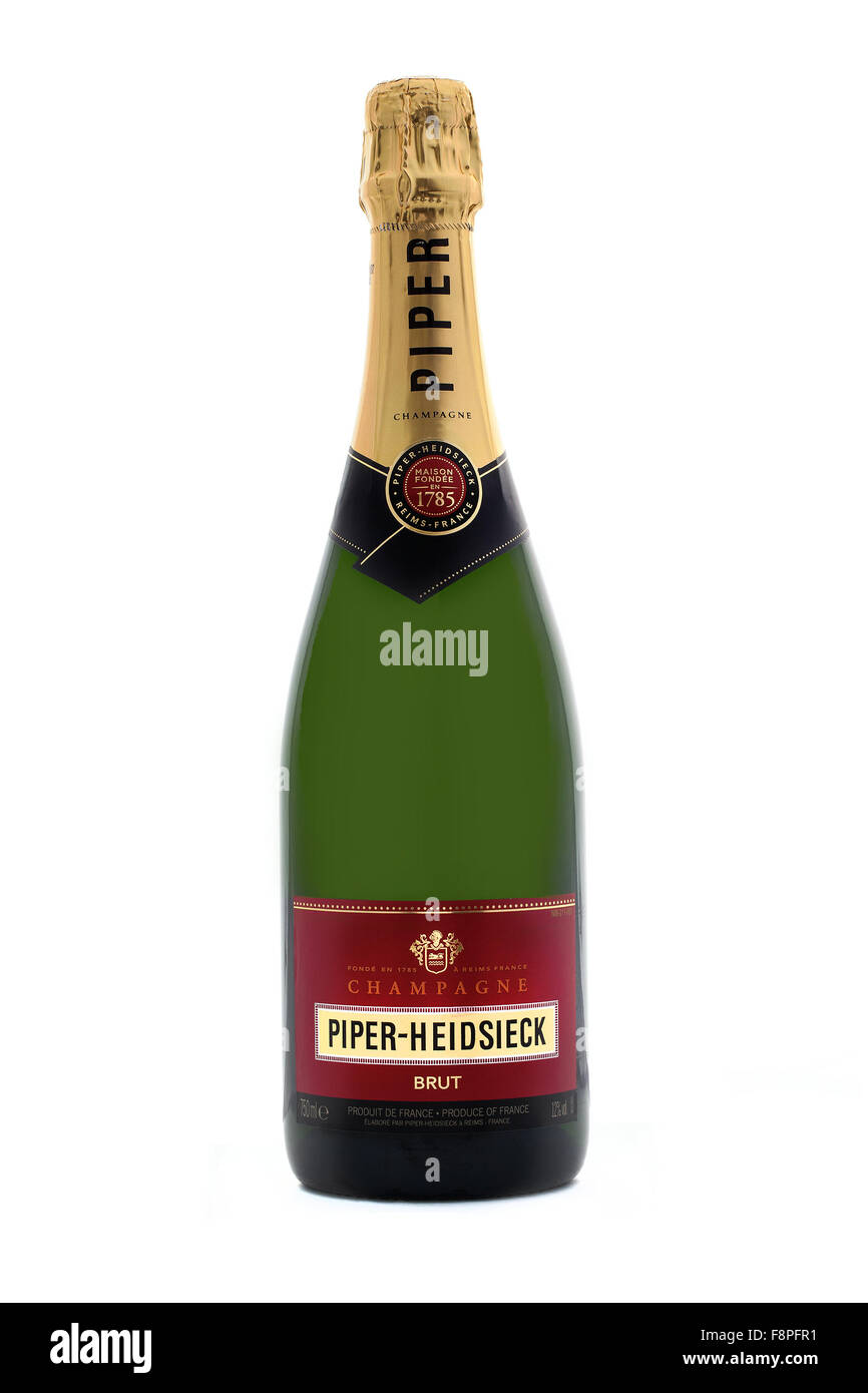 Bottiglia di lo champagne Piper Heidsieck su sfondo bianco Foto Stock
