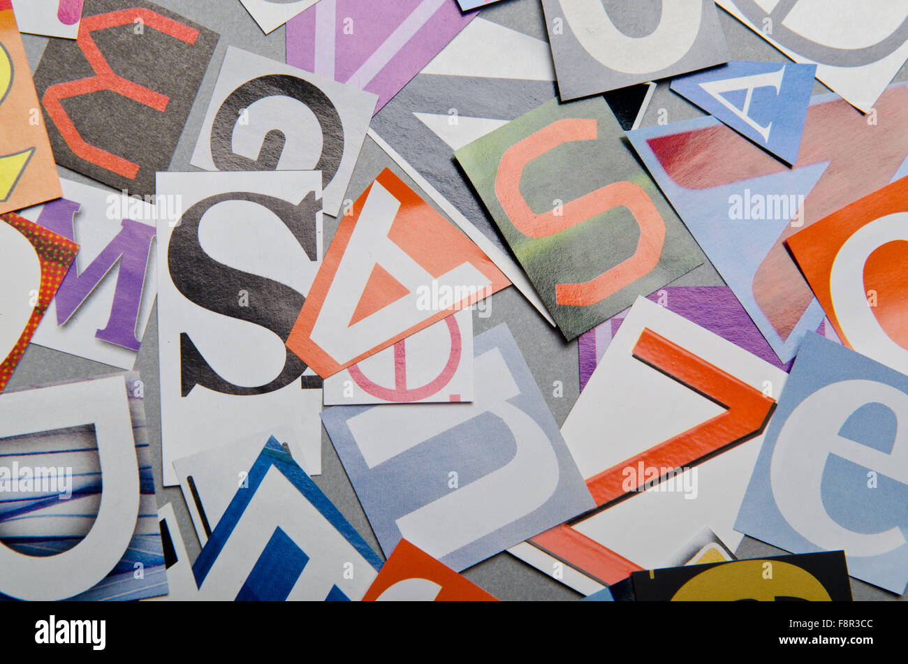 Cartoncino Nero A4 250g/m&sup2; - 25 Fogli Per Biglietti E Fai Da Te