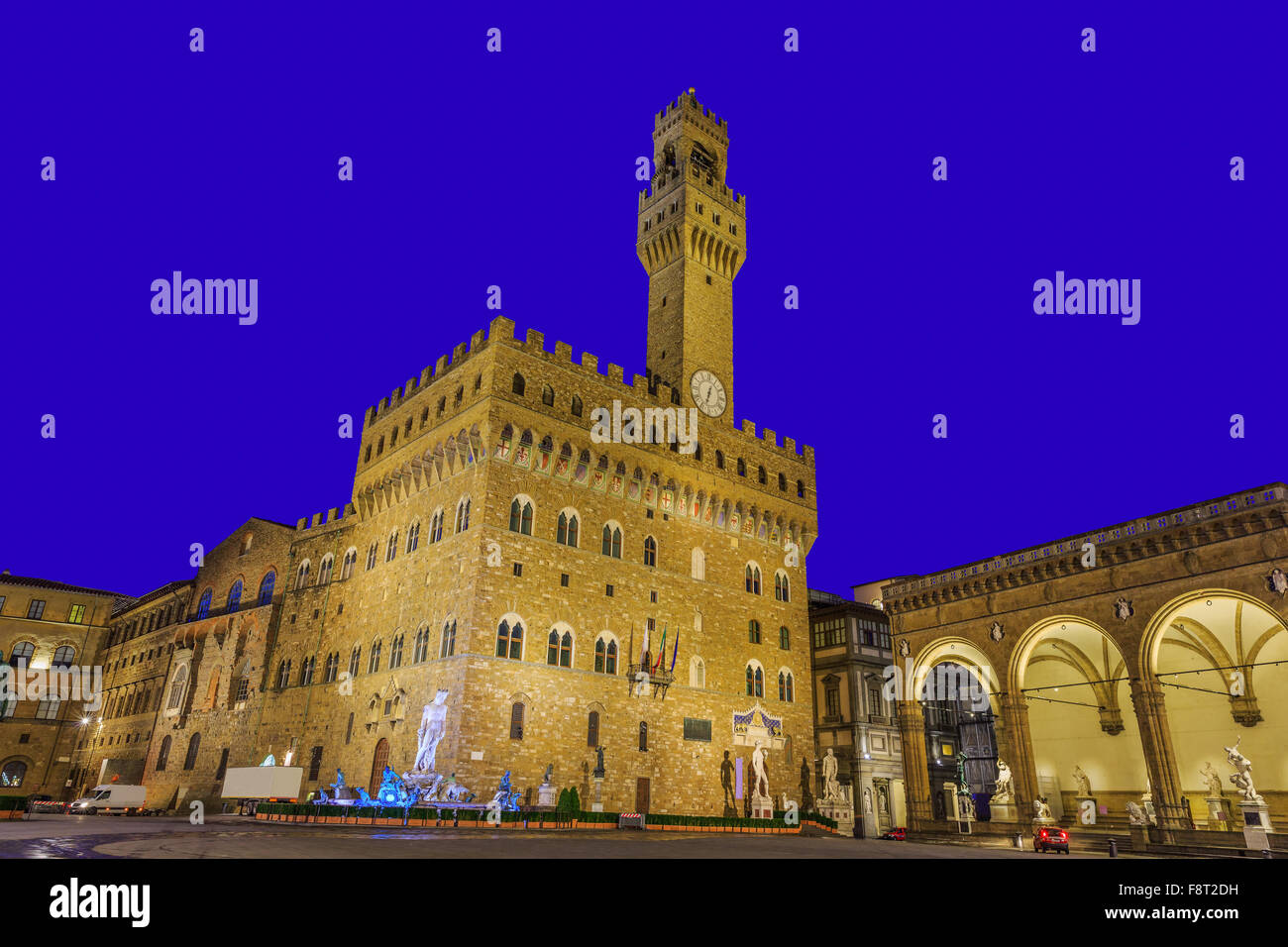 Firenze, Italia. Palazzo Vecchio al crepuscolo. Foto Stock