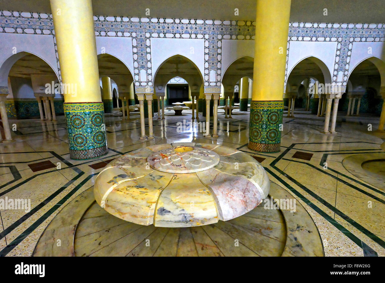 Casablanca Marocco Moschea Hassan II Hammam Terme dettaglio Foto Stock