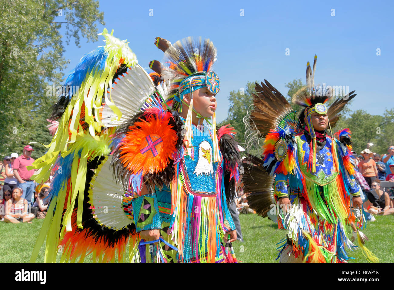 Le Prime Nazioni prestazioni a Canada giorno Pow Wow, Princes Isola, Calgary, Alberta, Canada Foto Stock