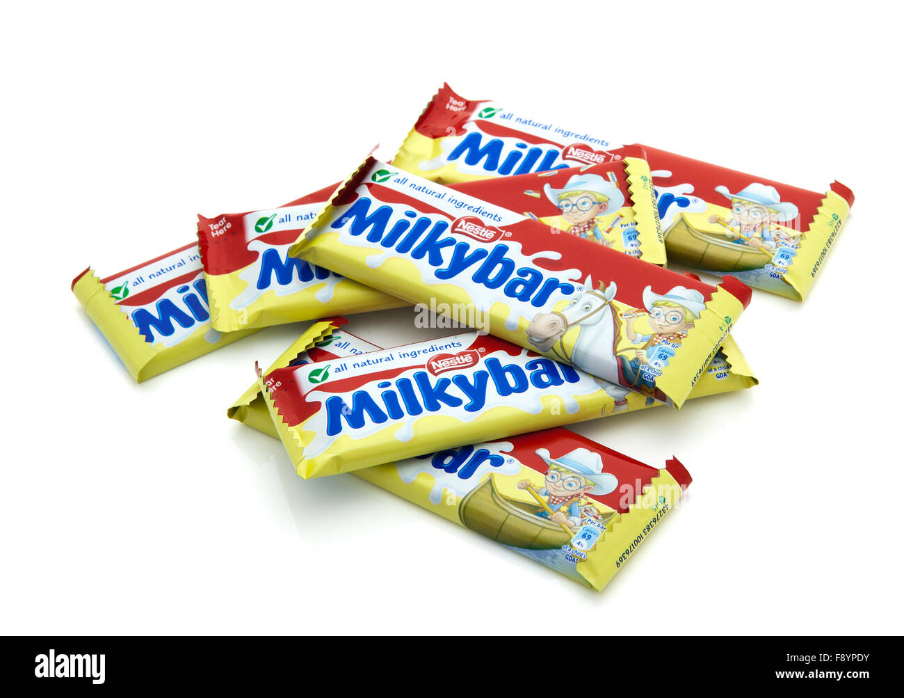 Milky Bar da Nestle su sfondo bianco Foto Stock