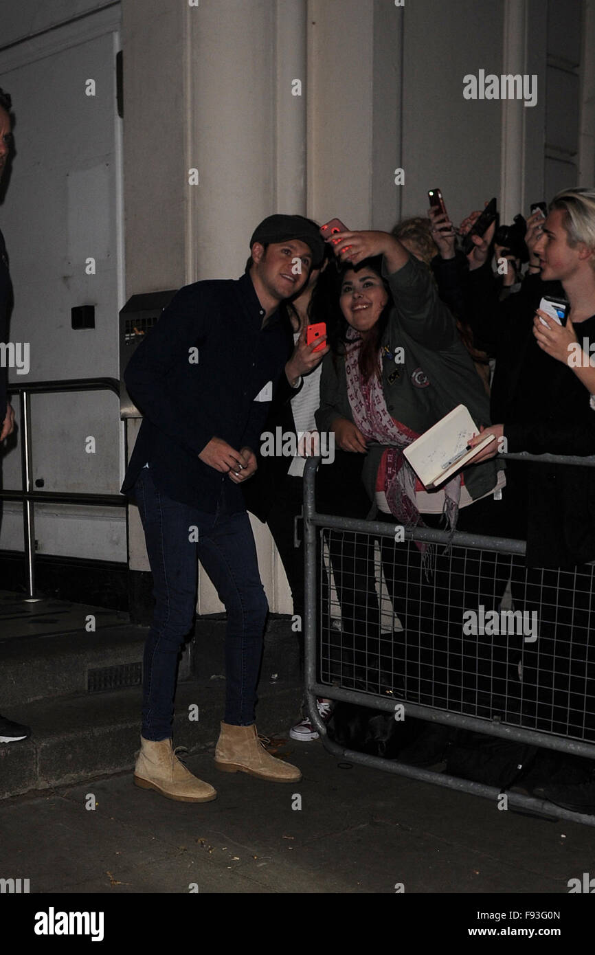 Un senso lasciare maida vale studios con: niall horan dove: Londra, Regno Unito quando: 12 Nov 2015 Foto Stock