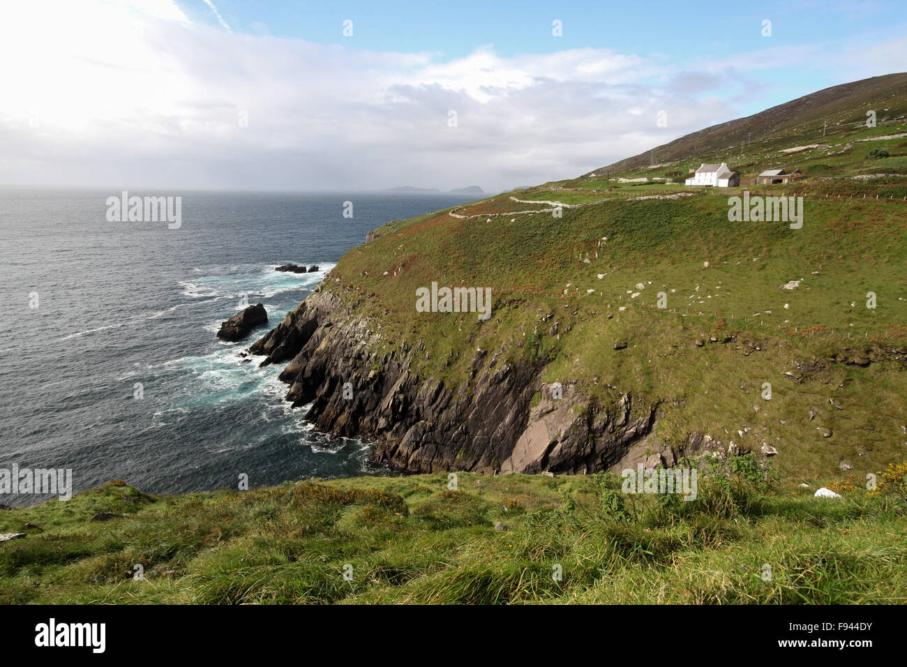 La costa occidentale dell'Irlanda a testa Slea sulla penisola di Dingle, nella contea di Kerry, Irlanda Foto Stock