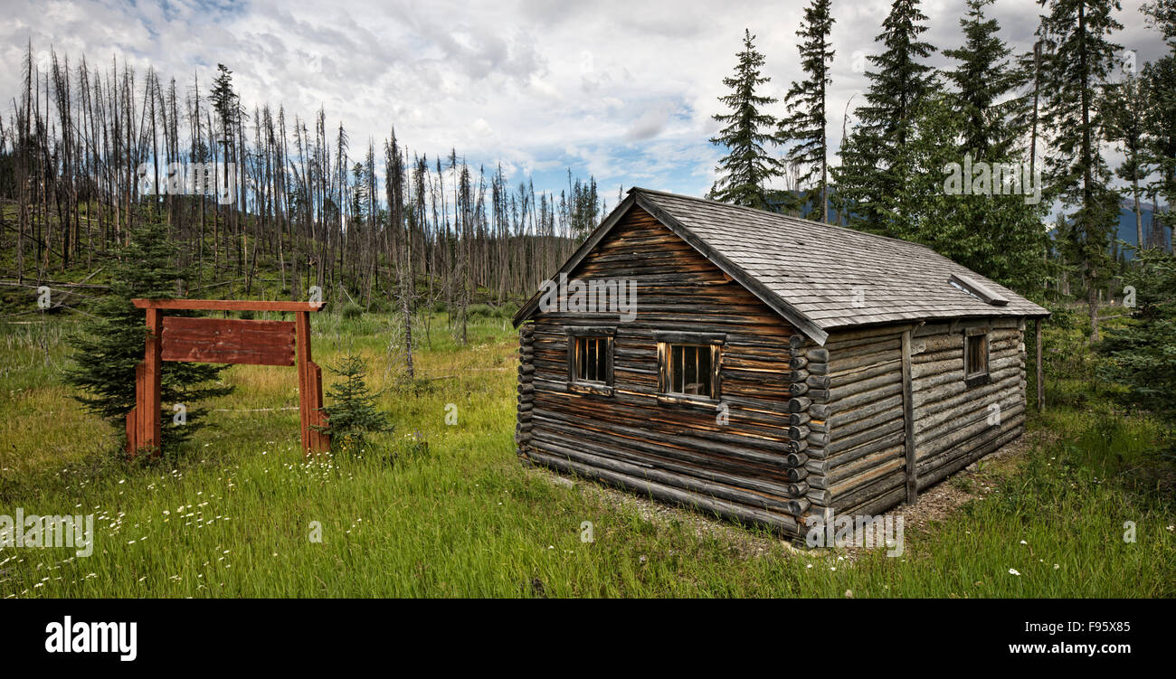 Deerlodge storico sito esterno, Parco Nazionale di Yoho, British Columbia, Canada Foto Stock