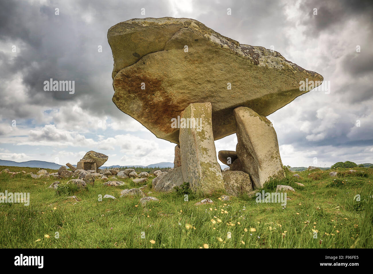 Dolmen vicino Narin, County Donegal, Irlanda Foto Stock