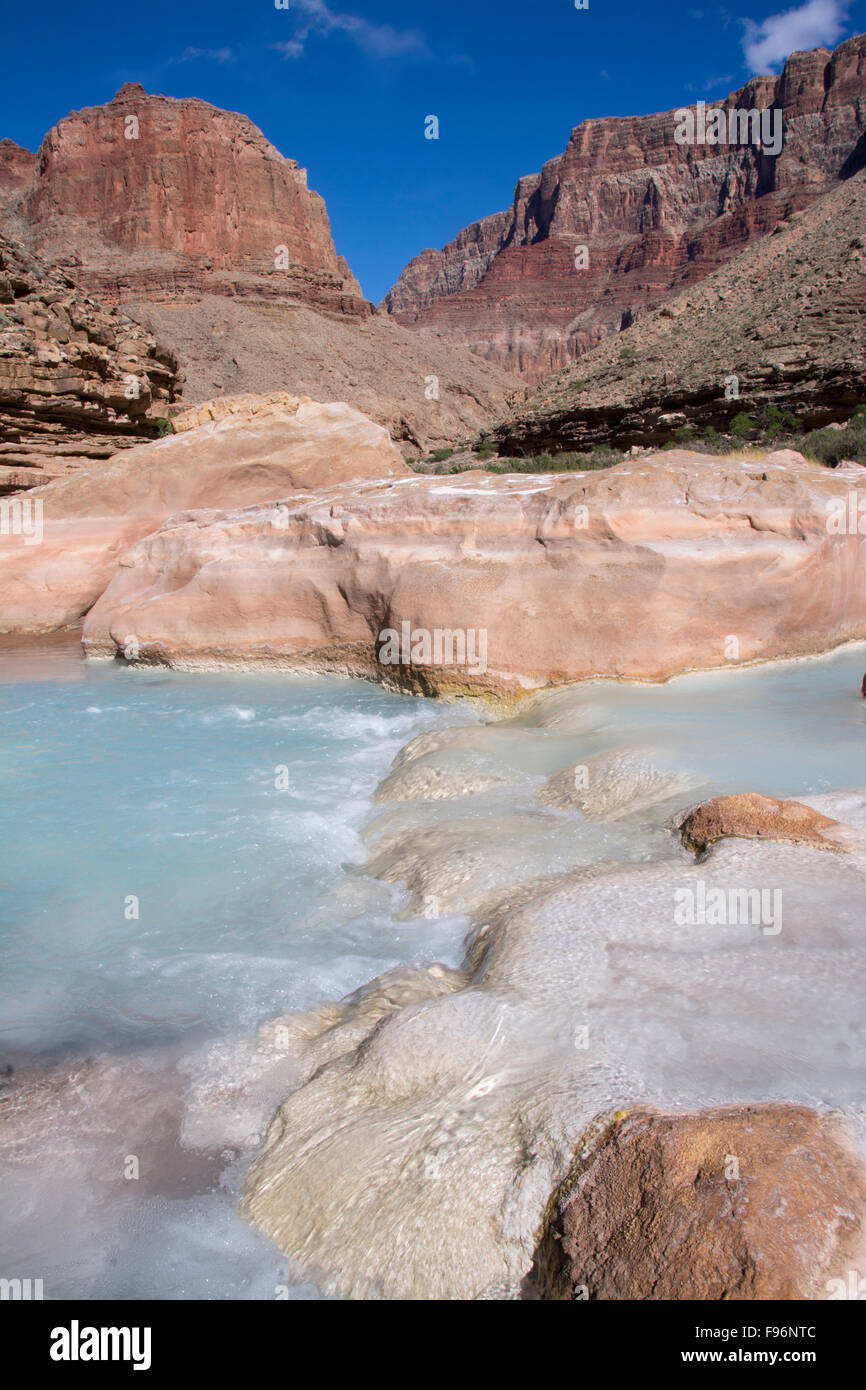 Little Colorado River, colorato da carbonato di calcio e solfato di rame, il Grand Canyon, Arizona, Stati Uniti Foto Stock