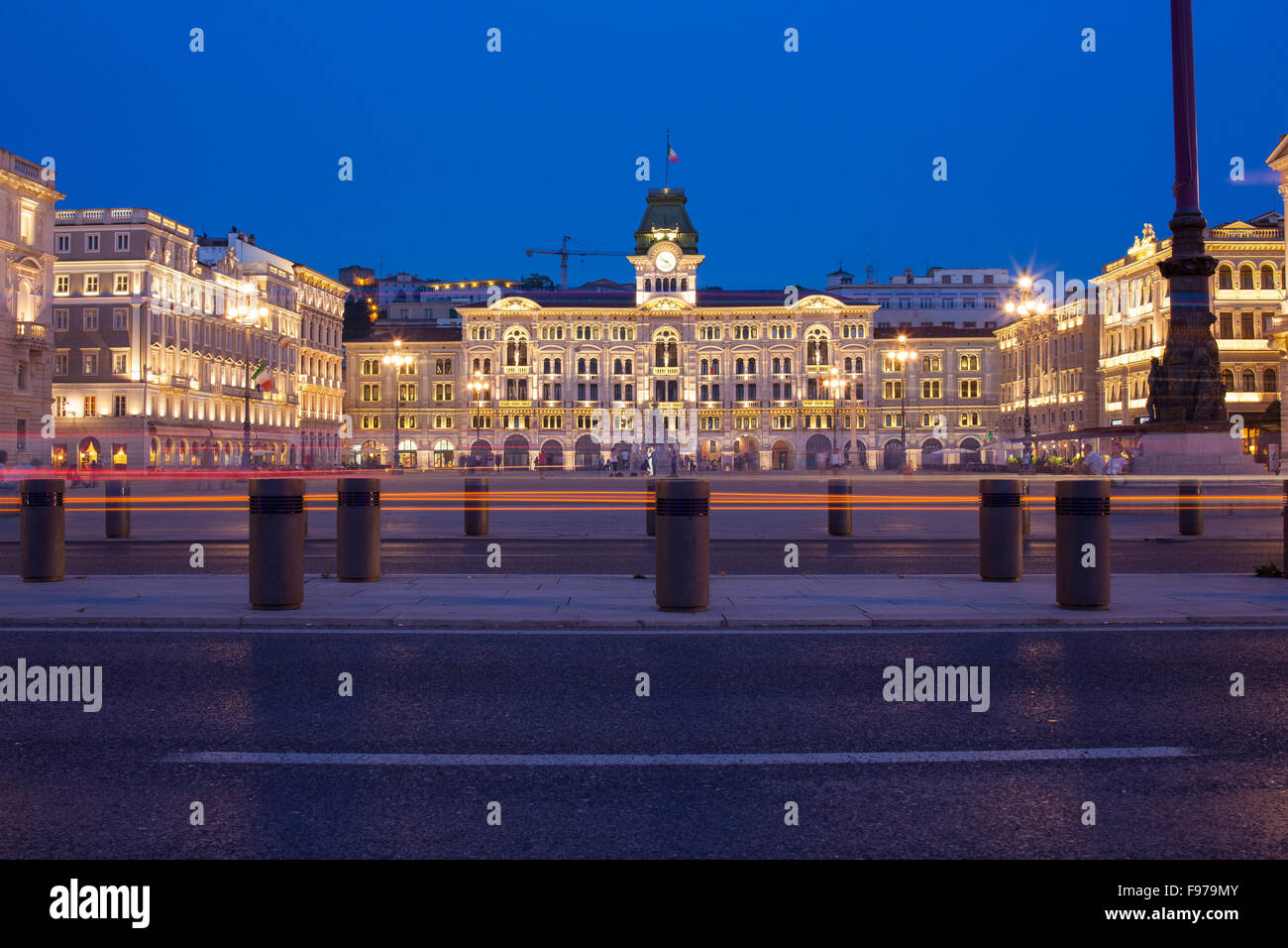 Piazza Unita d'Italia nel centro della città di Trieste in Friuli Venezia Giulia, Italia Foto Stock