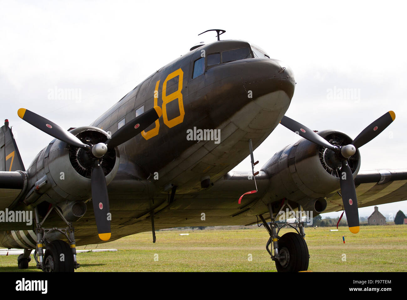 Douglas C-47 Skytrain WW II TRASPORTO AEREO Foto Stock