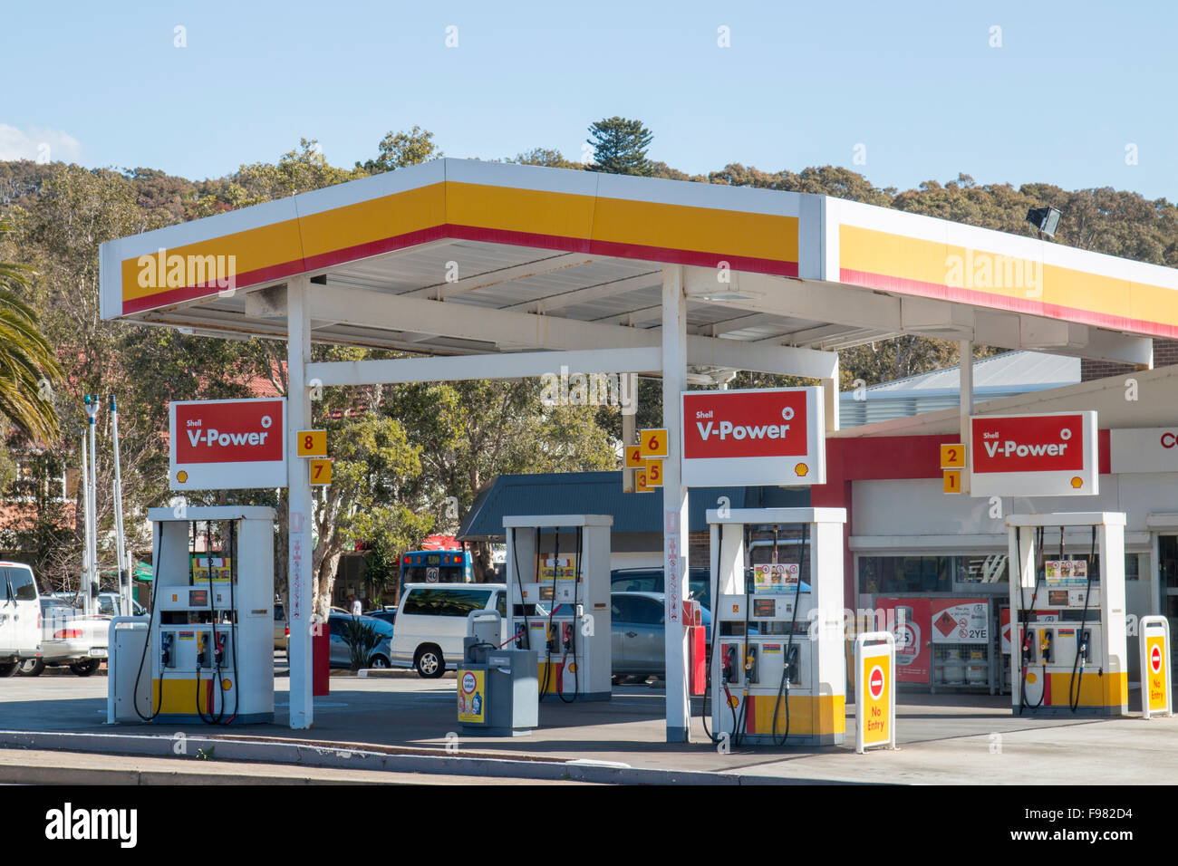 Stazione di servizio benzina Shell nel nord di Sydney, nuovo Galles del Sud, Australia Foto Stock