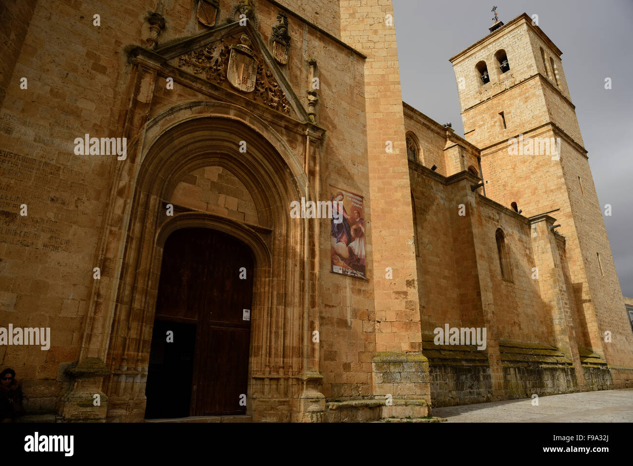 Ingresso della chiesa di Berlanga De Duero, Soria, Castilla y Leon, Spagna Foto Stock