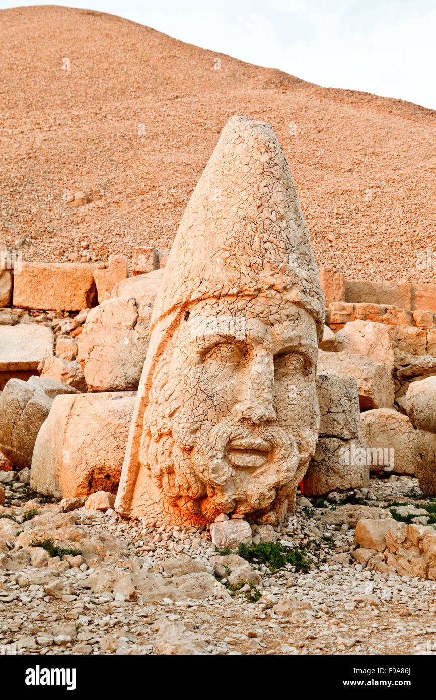 Sculture di Commagene unito, Nemrut Mountain Foto Stock