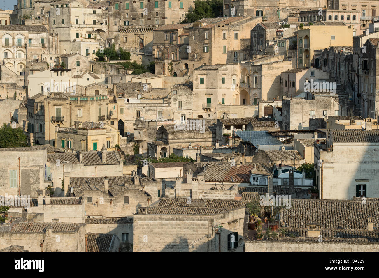 I Sassi (Italiano per il "pietre") di Matera, una grotta atmosferica-città in Basilicata, Italia meridionale, Europa. Un sito UNESCO. Foto Stock