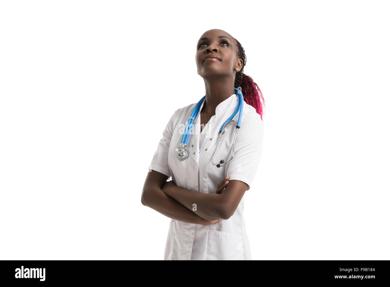 Felice americano africano medico di fiducia donna isolato su sfondo bianco Foto Stock