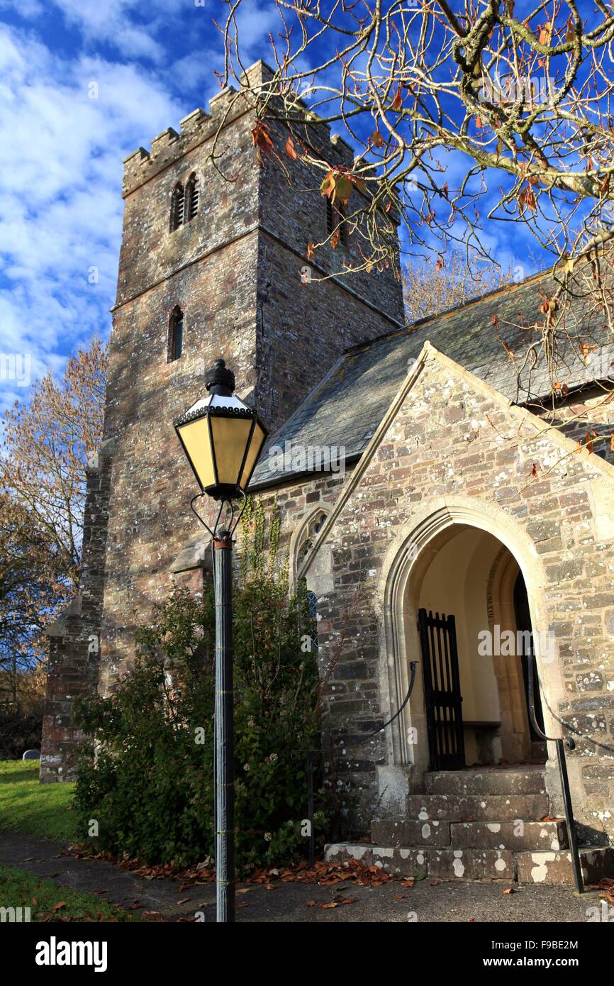 Chiesa di Santa Maria, Woolfardisworthy Oriente, Devon, Inghilterra, Regno Unito Foto Stock