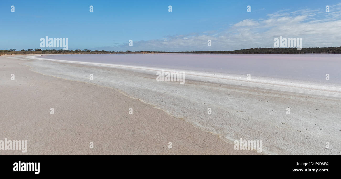 Pink Salt Lake Becking paesaggio. Murray-Sunset National Park, Victoria, Australia Foto Stock