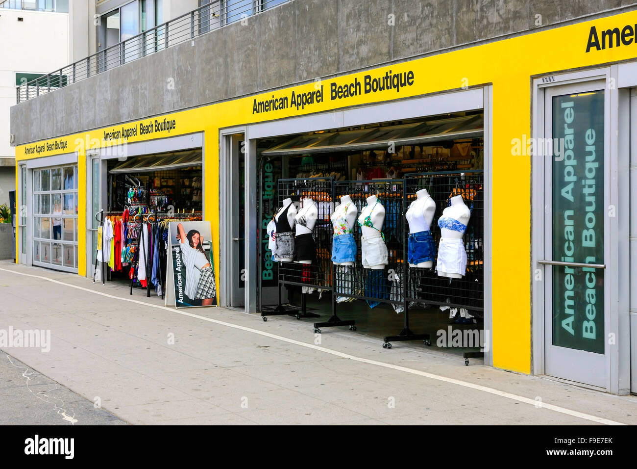 American Apparel Beach Boutique sul fronte oceano a piedi, Venezia CA Foto Stock